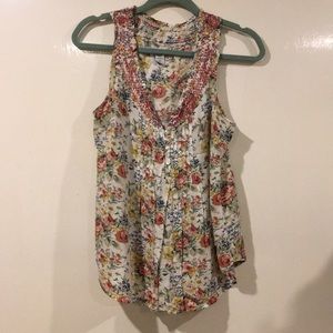 Sleeveless boho top